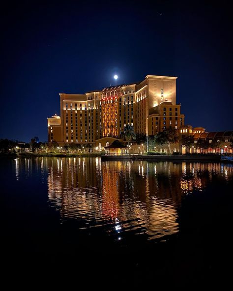 Thomas Radzak on Instagram: “Enjoying this gorgeous weather at Coronado Springs tonight! 🌕 #beautifulfloridaweather #welcomehome #coronadospringsresort #coronadosprings…” Coronado Springs Resort, Coronado Springs, Florida Weather, Disney Hotels, Disney World Resorts, Disney Love, Walt Disney World, Walt Disney, Disney World