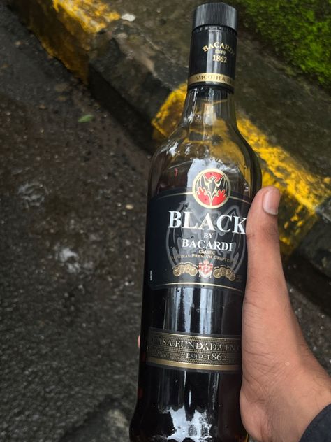 Bacardi, Quick Saves, Black