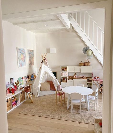 Basement Play Corner, Kitchen Diner Playroom Open Plan, Magical Playroom Ideas, Nursery Play Corner, Grandparent Playroom Ideas, Playroom Ideas Aesthetic, Playarea Kids Livingroom, Shared Living Room Playroom, Playroom At Grandmas House