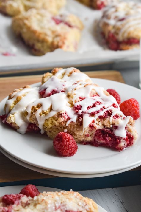 These Raspberry Scones are crisp around the edges and soft & moist inside. Top with coarse sugar or icing for a beautiful, sweet finish! Raspberry Scones Recipe, Double Chocolate Zucchini Muffins, Dance Around The Kitchen, Almond Scones, Homemade Blueberry Muffins, Raspberry Scones, How To Make Scones, Strawberry Scones, Fried Goat Cheese