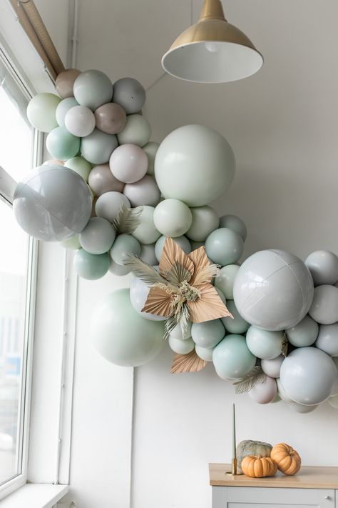 Monochromatic Balloon Install from a Monochromatic Boho Harvest Birthday Party on Kara's Party Ideas | KarasPartyIdeas.com (17) Harvest Birthday Party, Balloon Inspiration, Monochromatic Color Palette, Balloon Installation, Birthday Balloon Decorations, Adult Birthday Party, Balloon Diy, Karas Party Ideas, Baby Sprinkle