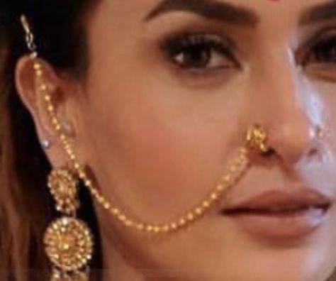 Nose ring with pearls & chain Nose Ring Chain, Desi Wedding Nose Ring, Nose Ring With Chain For Bride, Gold Kundan Nose Ring In Temple Jewelry Style, Indian Bride Nose Ring, South Asian Nose Ring, Human Height, Indian Nose Ring, Necklace Set Indian