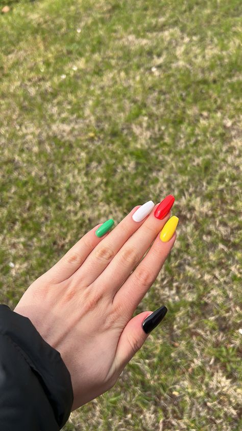 Ferrari Nails, Racing Nails, Simple Gel Nails, Inspired Nails, Classy Acrylic Nails, Black Nail Designs, Nails Desing, Charles Leclerc, Square Nails