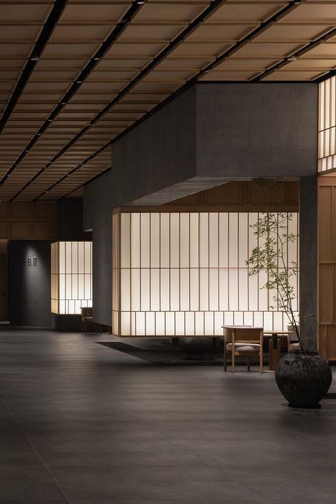 Spa Relaxation Room, Hotel Lobby Reception, Japanese Spa, Japanese Restaurant Design, Japanese Hotel, English Cottage Style, Hidden Places, Relaxation Room, Modern Hotel