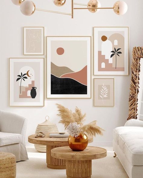 Affordable Gallery Wall Ideas Frames and Places to find Prints#gallerywallinspiration#gallerywallprints #gallerwalltips #accentwalls #affordableprints Gallery Wall Tips, Picture Frame Layout, Photo Wall Design, Room Decor Design, Gallery Wall Mockup, Picture Wall Bedroom, Boho Gallery Wall, Gallery Wall Bedroom, Picture Gallery Wall