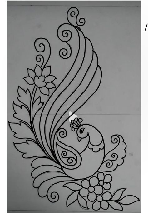 Embroidery Pencil Designs, Aari Work Designs Sketch, Aari Work Drawing Designs, Aari Work Motifs, Peacock Drawing Simple, Aalekhan Drawing, Peacock Outline, Kalamkari Motifs, Aari Drawing