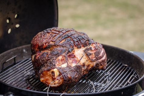 Cooking Bone In Ham, Old Fashion Stuffing, Weber Grill Recipes, Bone In Ham, Sage Turkey, Cooking Spiral Ham, Charcoal Grill Recipes, Picnic Ham, Country Thanksgiving