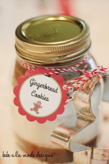 A blog about DIY projects, parties, kids, crafts & recipes Pantry Mixes, Homemade Staples, Gingerbread Cookie Mix, Christmas Holiday Traditions, Cookie Mixes, Gift Jars, Diy Christmas Gifts For Friends, Christmas Yummies, Holiday Lunch