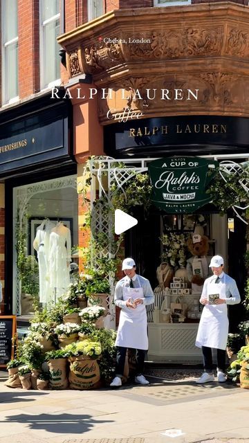 Yasmin Enger | London & travel on Instagram: "Don’t miss the gorgeous Ralph Lauren coffee stand this week just on Sloane sq. The proceeds go to charity and what a better way to kick off exploring Chelsea in bloom than with an iced latte in hand 🌞   . . . . @ralphscoffee   #suitcasetravels#londonlife  #iamatraveler #beautifuldestinations #prettycitylondon #travelphotography #travellingthroughtheworld #cntraveler #travelblog#europetravel #europedestinations #ralphlauren#oldmoney#oldmoneyaesthetic #coffee#londoncoffeeshops #csotw#londoncafe#london#toplondonphoto#hellofrom#secretlondon#visitlondon#theprettycities #flowers#nottinghill #chelsea #chelseainbloom #rhsflowershow" Ralph Lauren Coffee, Coffee Stand, Coffee Stands, Iced Latte, Europe Destinations, London Travel, London City, In Bloom, Beautiful Destinations