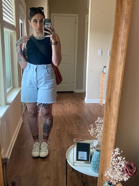 Summer Italy Outfits Casual, Summer Movie Date Outfit Casual, Mid Size Jean Shorts Outfit, Bike Shorts Outfit Midsize, Denim Shorts Outfit Midsize, Mid Size Denim Shorts Outfit, Thrifting Tattoo, Boho Midsize Fashion, Thrift Tattoo