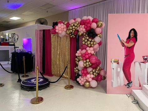 I had a magical nursing graduation Party. I'm so thankful for my support system.🥹🥰 Thank you @mypopevent for decorating my party truly amazing 🥰 #nursingschool #nursingstudent #nursinggrad #nurselife #southuniversity #montgomery #alabama #nursesofinstagram #partydecorations #partyideas #bsn #nursingschoolgraduationparty #rn #nurse Pink And Maroon Graduation Party, Pink Nursing Graduation Party, Nursing Grad Party Ideas, Nurse Graduation Party, Medical School Graduation Party Ideas, Nurse Graduation Party Decorations, Nursing School Graduation Party, Medical School Graduation, Graduation Party Centerpieces