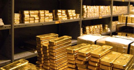 Gold Reserve, Gold Bullion Bars, Buy Gold And Silver, Gold Investments, Gold Bars, Gold Money, Gold Rate, Business Innovation, Central Bank