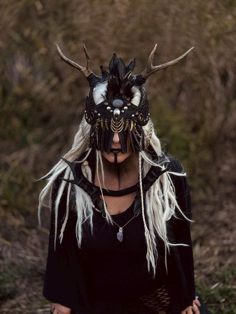 Pagan Mask, Winter Viking, Spiritual Being, Viking Clothing, Spirit World, Indigenous Culture, Halloween Looks, Costume Hats, Larp