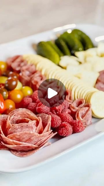 Brooke Coffman on Instagram: "So many fun ideas for your charcuterie boards with just Salami alone. I made 3 different styles that you can use for your upcoming holiday parties. Which way is your favorite?

The rose is always a favorite of mine but I kind of like the salami river - you can easily shape that around to form any shape you wish. So fun! 

#salamiriver #charcuterieboard #charcuterieboards #charcuterieboardsofinstagram #holidayparties #bhgfood #bhg #marthastewart #dfwblogger" Charcuterie Board Ideas Salami Rose, How To Display Salami On Charcuterie, Charcuterie Board With Salami Roses, Salami Folded Charcuterie, Salami River Charcuterie, Martha Stewart, Charcuterie Board, Holiday Parties, Cheese