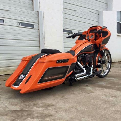 Road Glide Custom Paint, Custom Road Glide, American Stuff, Harley Bagger, Custom Motorcycles Bobber, Custom Motorcycles Harley, Bagger Motorcycle, Custom Paint Motorcycle, Road Glide Custom