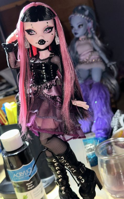 Monster High Diorama, Custom Draculaura Doll, Draculaura Doll Restyle, Monster High Doll Restyle, Monster High G3 Restyle, Monster High Dolls G3, Draculaura Restyle, Monster High Restyle, Custom Draculaura