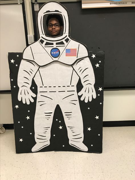 Astronaut Photo Booth created by my husband Sauide Mae Jamison, Stellar Vbs 2023, Science Exhibition Ideas, Stellar Vbs, Astronaut Photo, School Disco, Science Exhibition, Space Classroom, School Art Activities