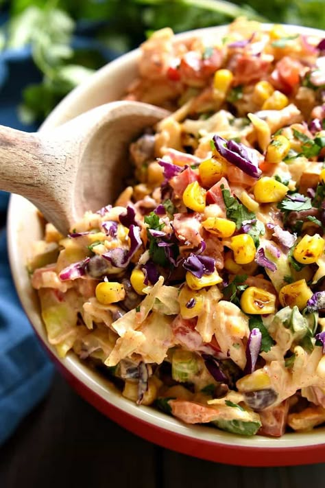 Cookout Salads, Mexican Coleslaw Recipe, Mexican Coleslaw, Salad Coleslaw, Coleslaw Salad, Chipotle Mayo, Creamy Coleslaw, Cole Slaw, Summer Cookouts