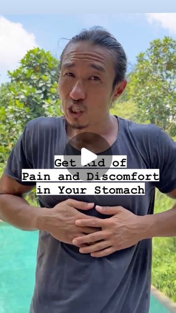 How To Get Air Out Of Your Stomach, Yoga For Stomach Pain, Stomach Massage For Gas, Stomach Cramps Remedy, Cramp Remedies, Mike Chang, Simple Exercise, Stomach Cramps, Health Hacks