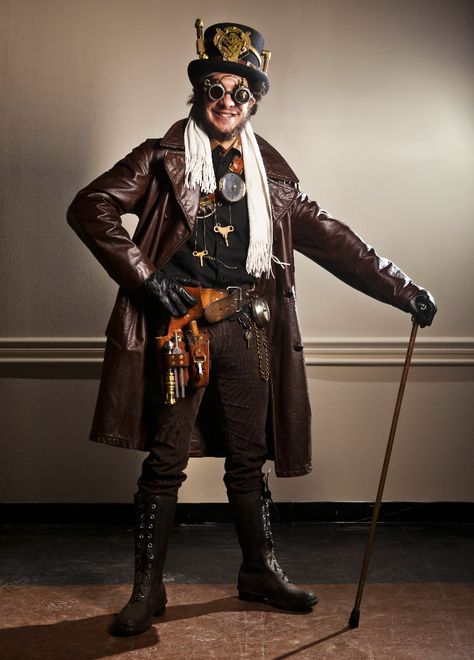 Steampunk man Steampunk Professor, Steampunk Clothing Male, Steampunk Guy, Ville Steampunk, Steampunk Mode, Steampunk Shop, Male Steampunk, Steampunk Man, Steampunk City