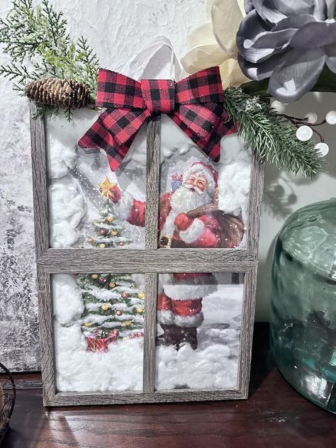 Old Window Frame Ideas Diy Projects, Window Picture Frame Diy, Window Pane Pictures, Christmas Frames Diy, Christmas Fair Ideas, Window Decorating, Christmas Picture Frames, Dollar Tree Gifts, Window Crafts