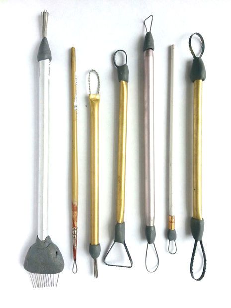 sculpting tools via instructables.com Plaster Tools, Sculpting Tools, Sculpting Tutorials, Texture Tools, Ceramic Tools, Polymer Clay Tools, Pottery Tools, Diy Pottery, Clay Tools