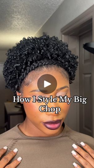 Natural Hair Styles Short Awkward Length, Styling Twa Short Natural Hair, Wash N Go Hairstyles 4c Hair Short, 4a Natural Hairstyles Short, How To Style Short Natural Hair, Wash And Go Natural Hair Type 4 Short, Short Type 4 Natural Hairstyles, How To Style Short Curly Hair, Short Twa Hairstyles