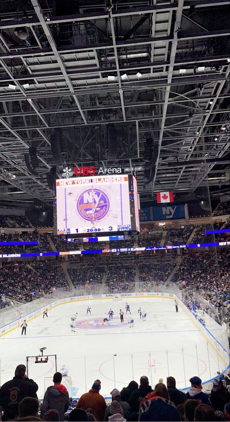 Ubs Arena, Hockey Aesthetic, Ny Islanders, Wag Dr, Hockey Arena, Hockey Games, Nhl Players, American Poets, Toronto Maple