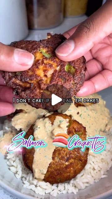 TrellEatz 🍽️💸🎥🫡 on Instagram: "🎣 Calling all seafood lovers! Join @marvoniellay in the kitchen as she crafts a sensational dish: Salmon Croquettes! 🍽️✨ This recipe is inspired by her tutorial video, featuring her original ingredients and our own twist in the instructions.
Ingredients:
5 ounces pink salmon
2 eggs
1/2 red onion, chopped
1 tablespoon mayo
2 tablespoons Badia garlic and parsley blend
Chicken in a Biskit crackers
2 tablespoons seafood seasoning
Instructions:
In a bowl, flake the pink salmon and remove any bones or skin.
Add chopped red onion, eggs, mayo, Badia garlic and parsley blend, and seafood seasoning to the bowl.
Crush Chicken in a Biskit crackers and add them to the mixture. Mix well until everything is combined.
Form the mixture into patties and place them on a b Best Salmon Patties Recipe, Canned Salmon Croquettes Recipe Southern, Salmon Croquettes Sauce, Salmon Patty Meal Ideas, Salmon Croquettes Recipe Canned, Salmon Patty Recipes, Salmon Croquettes Recipe Southern, Southern Salmon Croquettes, Homemade Salmon Patties