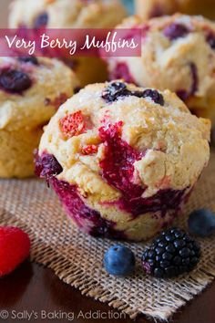 Triple Berry Muffins, Berry Muffin Recipe, Mixed Berry Muffins, Berry Desserts, Fruit Muffins, Jumbo Muffins, Bakery Style Muffins, Berry Muffins, Berry Dessert