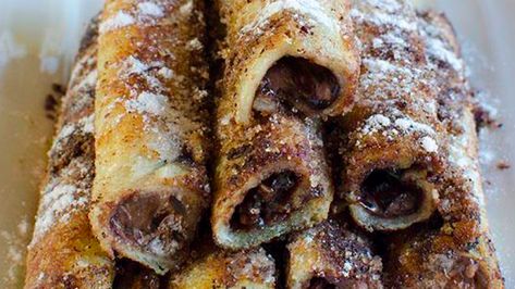 French toast Nutella roll-ups is the weekend breakfast of dreams French Toast Nutella, Toast Nutella, Weekend Breakfast, Baking With Kids, Roll Ups, Nutella, Next Level, The Weekend, French Toast