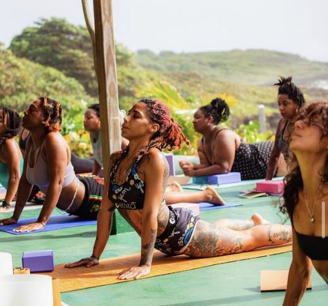 Black Yoga Teacher Aesthetic, Hobbies For Black Women, Wellness Aesthetic Black Woman, Mimosas Aesthetic, Yoga Black Women, Wellness Girlie, Girl Hobbies, Yoga Chic, Black Woman Yoga