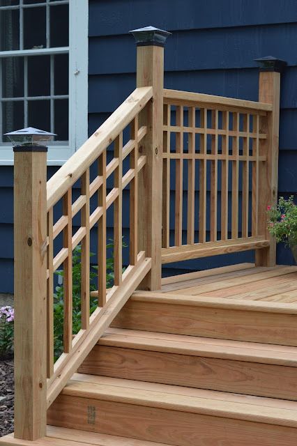 Front Porch Steps With Railing, Composite Deck Railing Ideas, Porch Step Railing, Porch Railing Ideas, Exterior Stair Railing, Exterior Railings, Porch Handrails, Wood Railings For Stairs, Porch Railing Designs