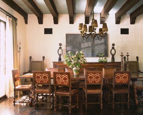 See more of Madeline Stuart Spanish Villa Furniture, Spanish Style Dining Room, Spanish Villa Interior, Mexican Dining Room, Spanish Bohemian, Spanish Dining Room, Hacienda Furniture, Spanish Style Home Interior, Colonial Interiors