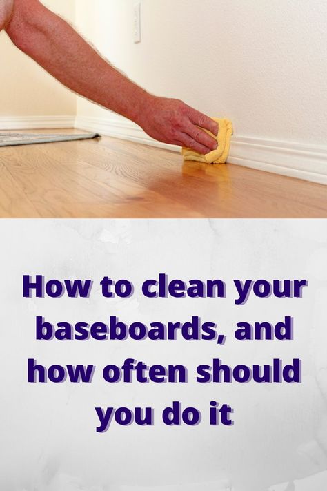 Clean Baseboards, Baseboard Cleaner, Wood Baseboard, Cleaning Baseboards, Deep Cleaning Hacks, Clean Cleaning, Cleaning Tricks, Start Cleaning, Cleaning Wood