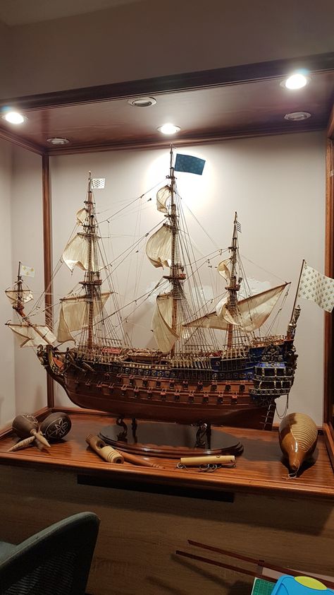 Model Pirate Ship, Tall Ship Model, Pirate Ship Model, Pirate Ship Art, Ship Figurehead, Galleon Ship, Model Sailing Ships, Sailing Ship Model, Navi A Vela