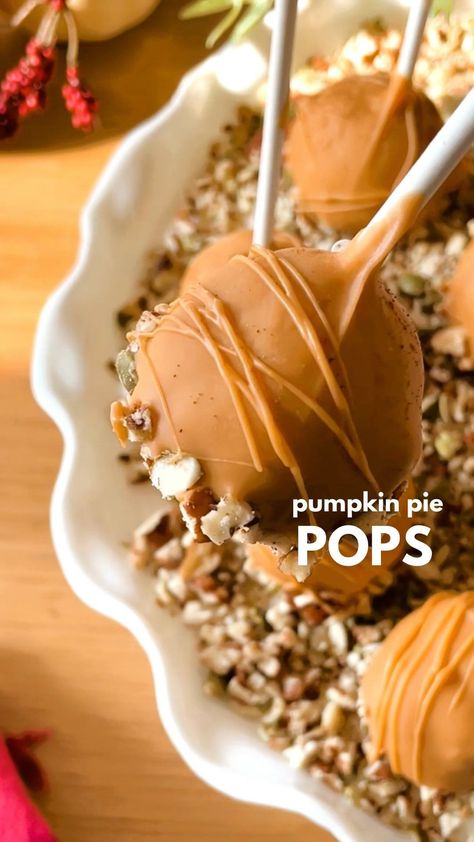 Leftover pumpkin pie can become a little bit of a drag, but these pops bring it back to life! 🍂💃 #pumpkinpiepops #thanksgivingleftovers… | Instagram Leftover Pumpkin Pie, Pumpkin Cake Pops, Pumpkin Pie Cake, Pumpkin Dip, Pie Pops, Leftover Pumpkin, Thanksgiving Leftovers, Bring It Back, Desserts To Make