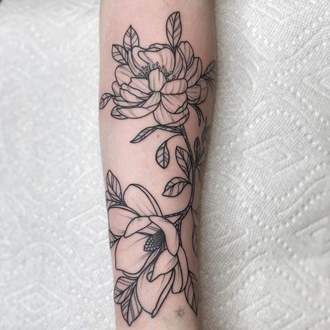 115 Breathtaking Magnolia Tattoo Ideas You Shouldn’t Miss Out On! - Wild Tattoo Art Magnolia Arm Tattoo, Pink Magnolia Tattoo, Magnolia Blossom Tattoo, Traditional Magnolia Tattoo, Southern Magnolia Tattoo, Magnolia Tattoo Design, Cranes Tattoo, Magnolia Tattoo, Flower Tattoo Meanings