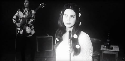 Lana’s new video is a constellation above a world of chaos Lana Del Rey Wallpaper, Lana Del Rey Music, Macbook Pro Wallpaper, Computer Wallpaper Hd, Lana Del Rey Honeymoon, Lana Del Rey Quotes, World Of Chaos, Lana Del Rey Love, Jelly Wallpaper