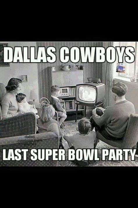 . Raiders Football Humor, Dallas Cowboys Jokes, America Jokes, Nfl Jokes, Dallas Cowboys Memes, Cowboys Memes, Dallas Cowboys Funny, Nfl Funny, Football Jokes