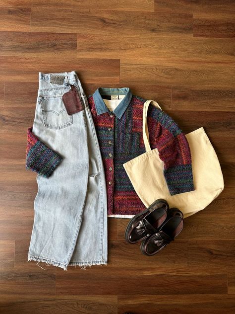 Vintage Outfit Idea 💡 Vintage Outfit Inspiration, Fashion Baggy, Cool Outfit Ideas, Daily Outfit Inspiration, Give Birth, Street Style Outfits Men, Mens Casual Dress Outfits, Guys Clothing Styles, Vintage Outfit