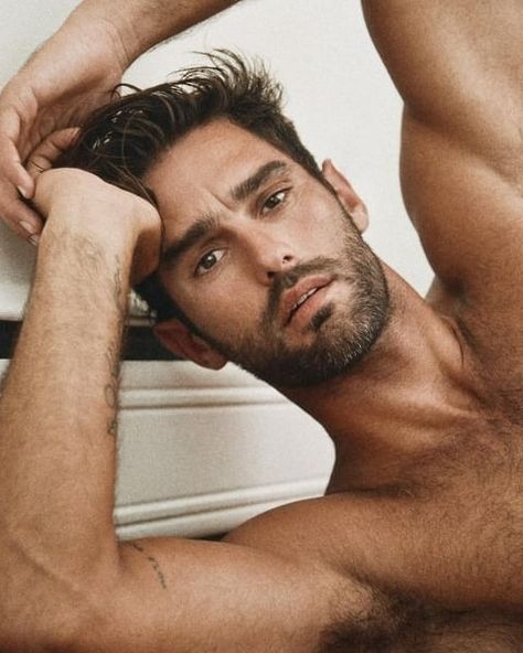 Ricardo Baldin, Instagram 2023, Nude Lips, November 30, Which One Are You, Eye Candy, Lips, Log In, Log