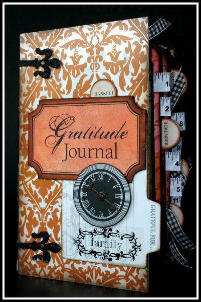 Gratitude Journal 1 Thankful Journal, Family Gratitude, Papercrafting Ideas, Mini Scrapbooks, Teresa Collins, Tim Holtz Distress Ink, Album Ideas, Smash Books, Giving Thanks