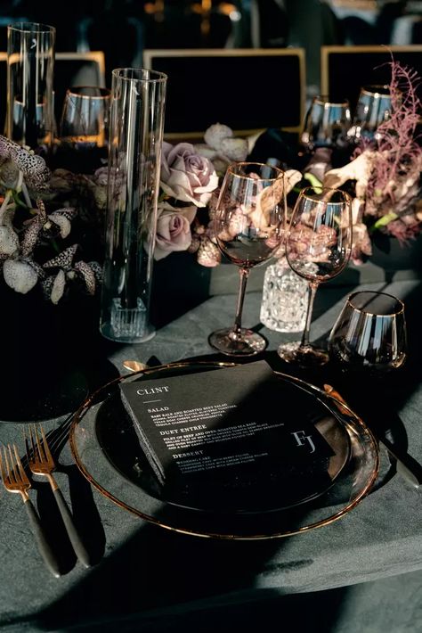 Modern Black Details for Reception Place Setting Dark Romance Wedding, Moody Wedding Decor, Reception Place Settings, Dark Romantic Wedding, Carrollton Texas, Dark Wedding Theme, Modern Wedding Reception, Romance Wedding, Wedding Tablescape