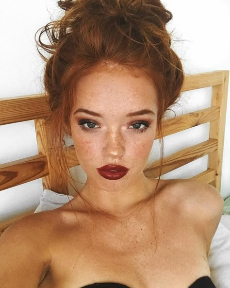 Redheads With Brown Eyes, Redhead Lipstick, Riley Rasmussen, Ginger Makeup, Red Hair Brown Eyes, Red Hair Makeup, Red Hair Green Eyes, Red Hair Blue Eyes, Freckles Makeup