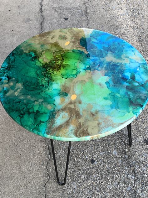 Resin Pour Table, Resin Art Table, Resin And Alcohol Ink, Resin Art Canvas, Diy Resin Table, Diy Step, Resin Table Top, Epoxy Resin Diy, Polynesian Art