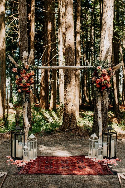 13 Wedding Arches to Inspire your Rocky Mountain Ceremony June Mountain Wedding, Mountain Ceremony, Mountain Wedding Ceremony, Ceremony Arches, Forest Wedding Ceremony, Wedding Alters, Backyard Weddings, Wedding First Dance, Enchanted Forest Wedding