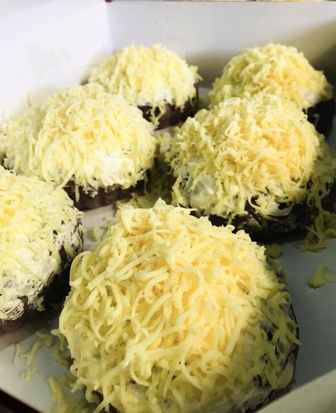 Specia Ube Ensaymada Ube Ensaymada, Food Experiments, Dessert, Snacks, Candy, Quick Saves