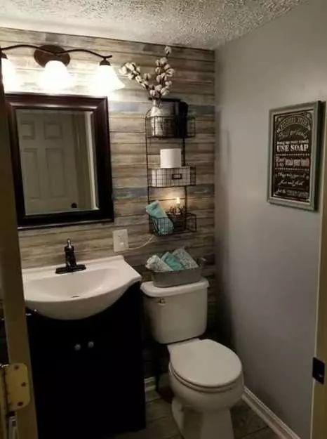 8 Small Bathroom Decorating Ideas You Have to Try | Her Track Cottage Bathroom Design Ideas, Bathroom Remodel Small Budget, Wood Wall Bathroom, Farmhouse Bathroom Decor Ideas, Cottage Bathroom, Rustic Bathroom Decor, Budget Bathroom, Trendy Bathroom, Farmhouse Bathroom Decor