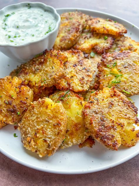 Parmesan Crusted Potatoes Smashed, Smashed Grilled Potatoes, Crushed Parmesan Potatoes, Smash Potato Recipes, Smashed Gold Potatoes, Potato Smash, Complex Recipes, Smashed Garlic Parmesan Potatoes, Potato Parmesan